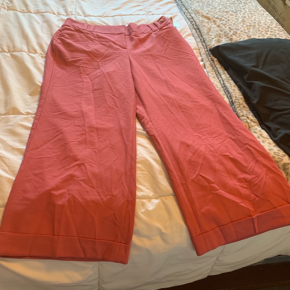 Berry wide leg lane Bryant trousers!